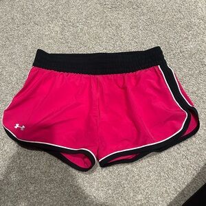 Women’s Under Amour pink shorts